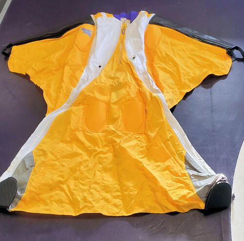 Buy and Sell Used Skydiving Gear - Dropzone.com